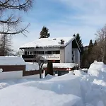 아파트 Am Birkenhain-29 By Interhome *